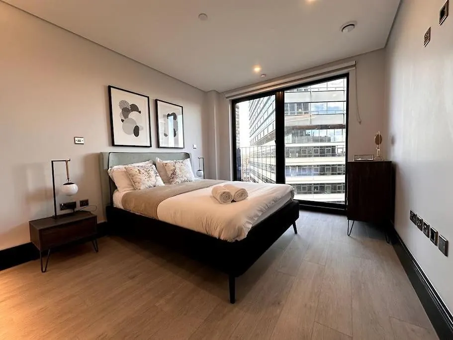 Apartment The Glamour Of Shoreditch London