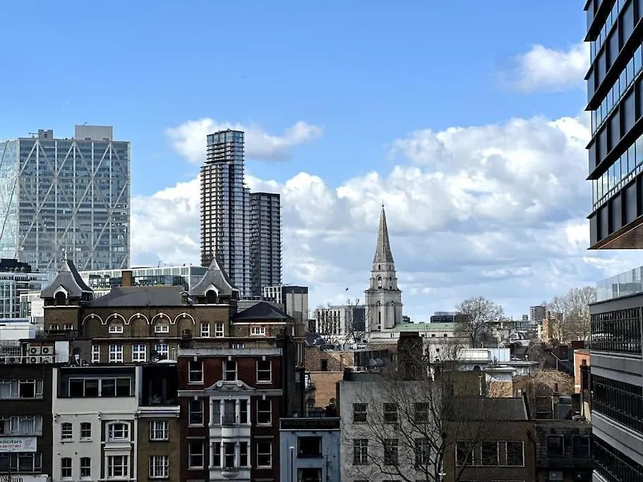 The Glamour Of Shoreditch London