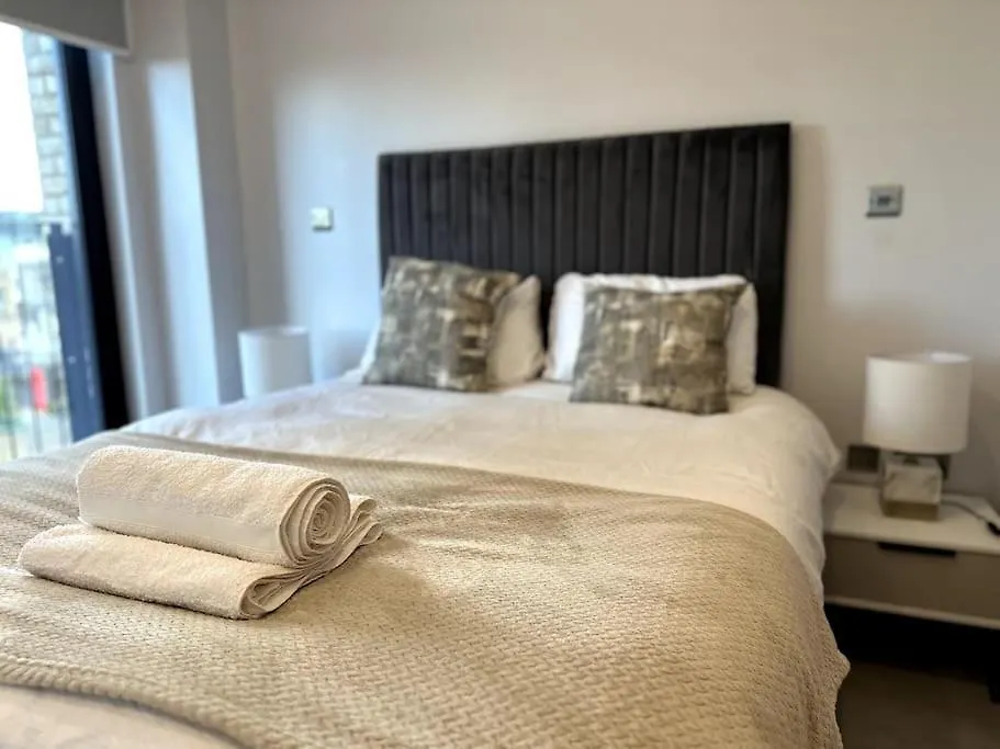 The Glamour Of Shoreditch London Apartman